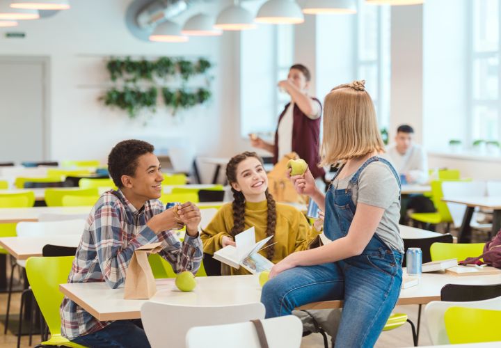 Students at lunch table